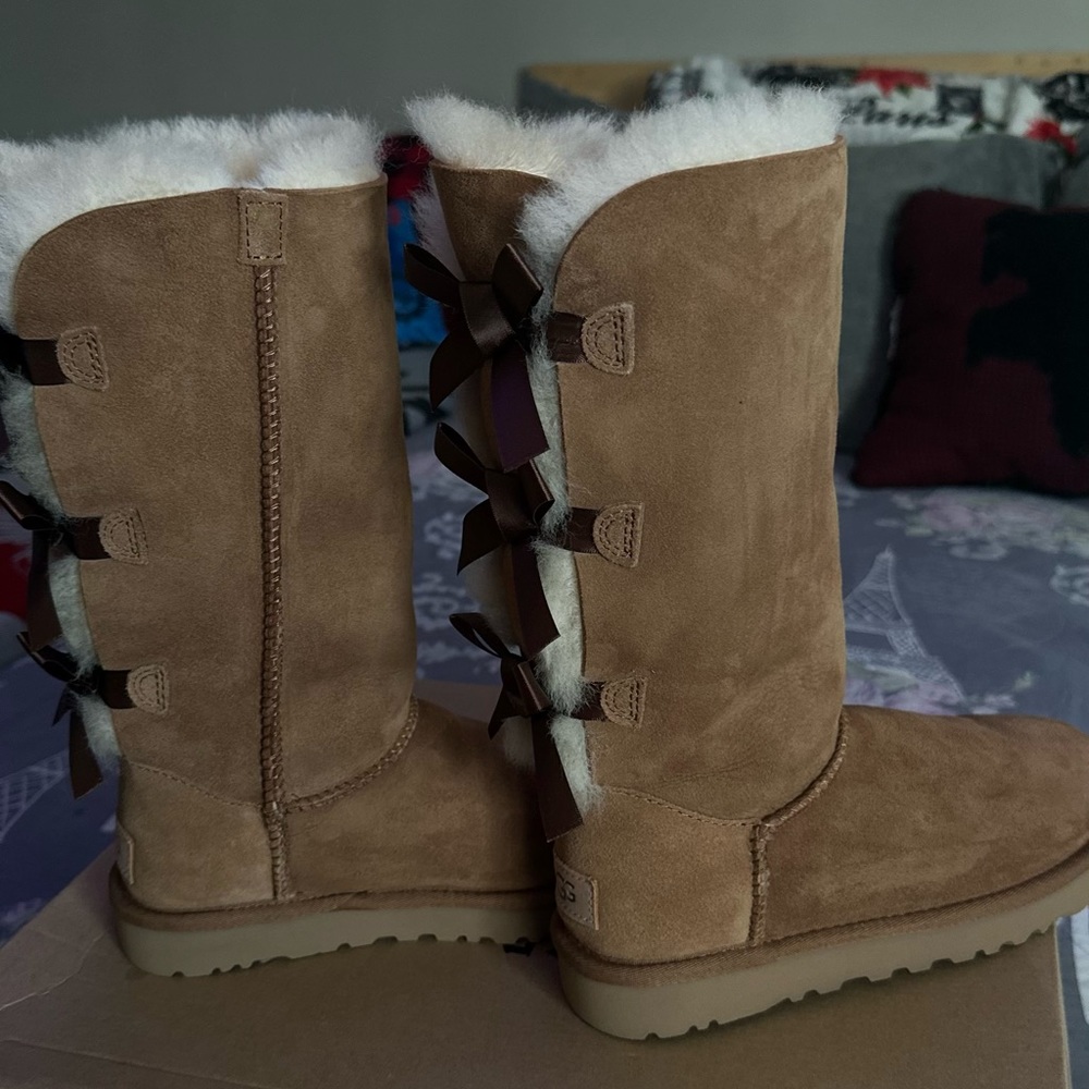 Like New Ugg Boot Only Used Them 2 Times - image 3